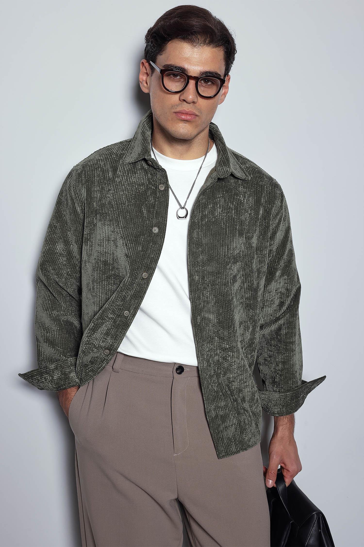 Erkek Oversize Kadife Dokulu Uzun Kollu Gömlek Haki Yeşil