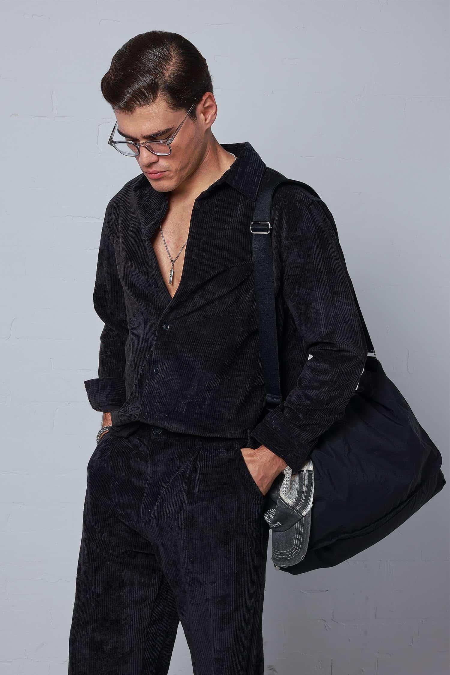 Erkek Oversize Kadife Dokulu Uzun Kollu Gömlek Siyah