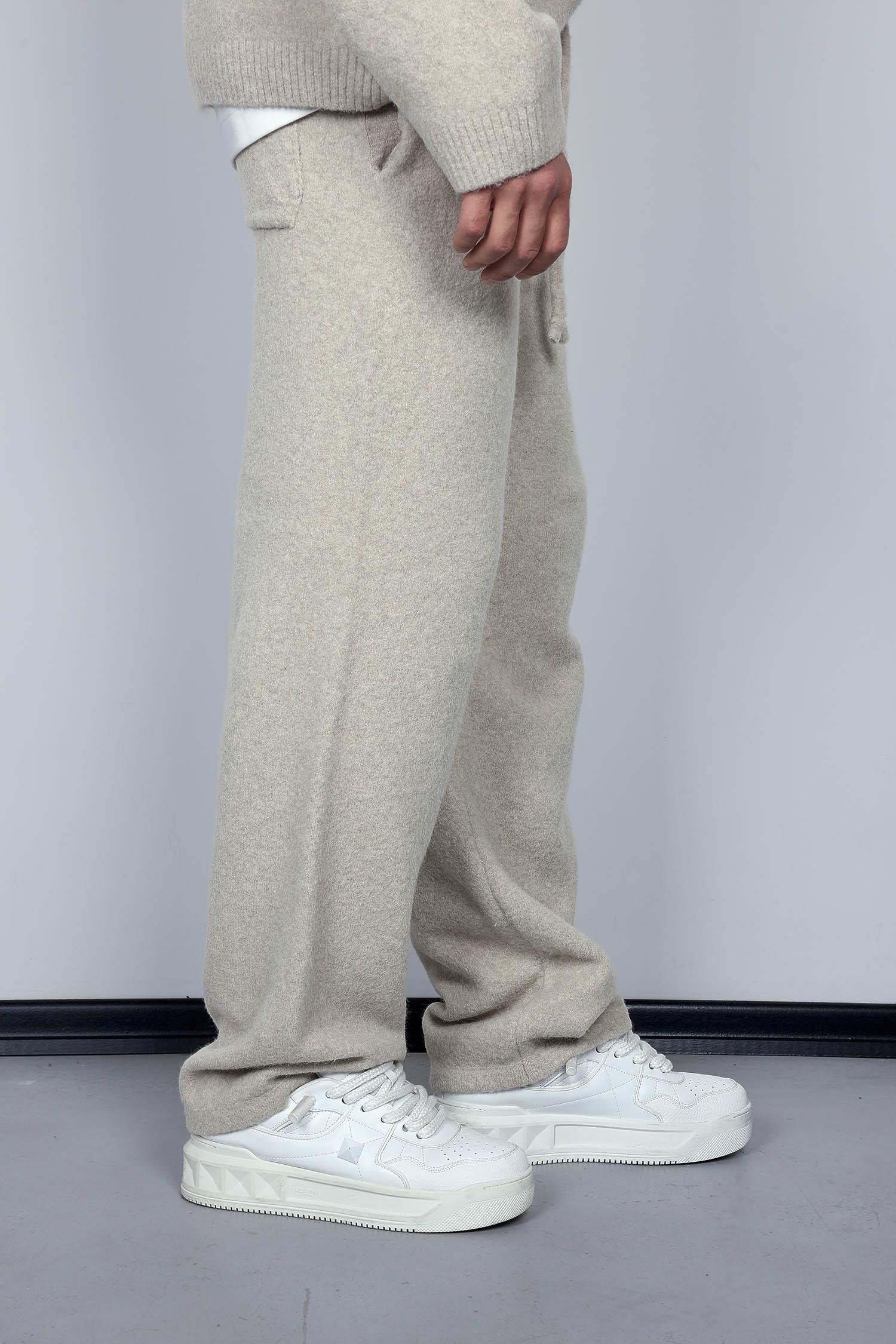 Erkek Oversize Logo Detaylı Tüylü Jogger Pantolon Bej