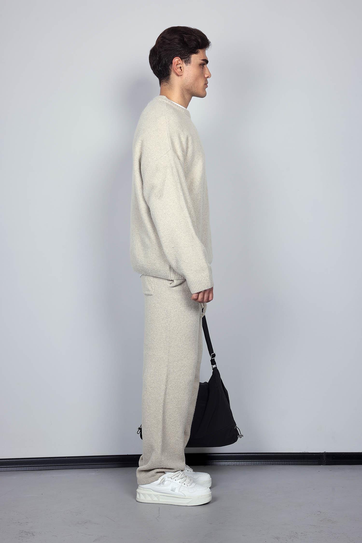 Erkek Oversize Logo Detaylı Tüylü Jogger Pantolon Bej