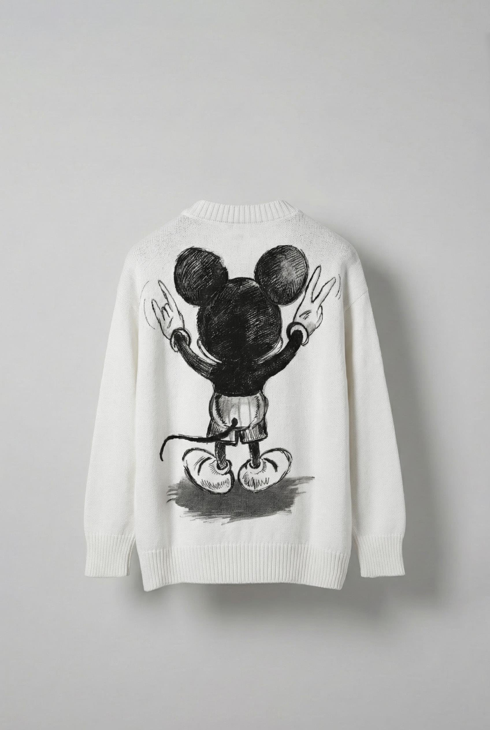 Erkek Oversize Mickey Mouse Kabartma Baskılı Kazak Beyaz