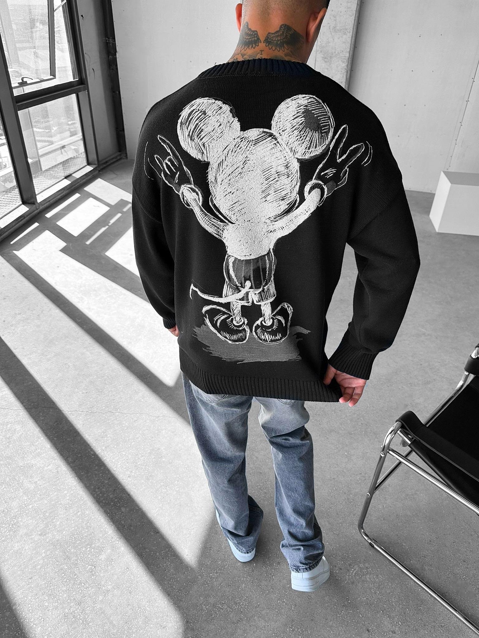 Erkek Oversize Mickey Mouse Kabartma Baskılı Kazak Siyah