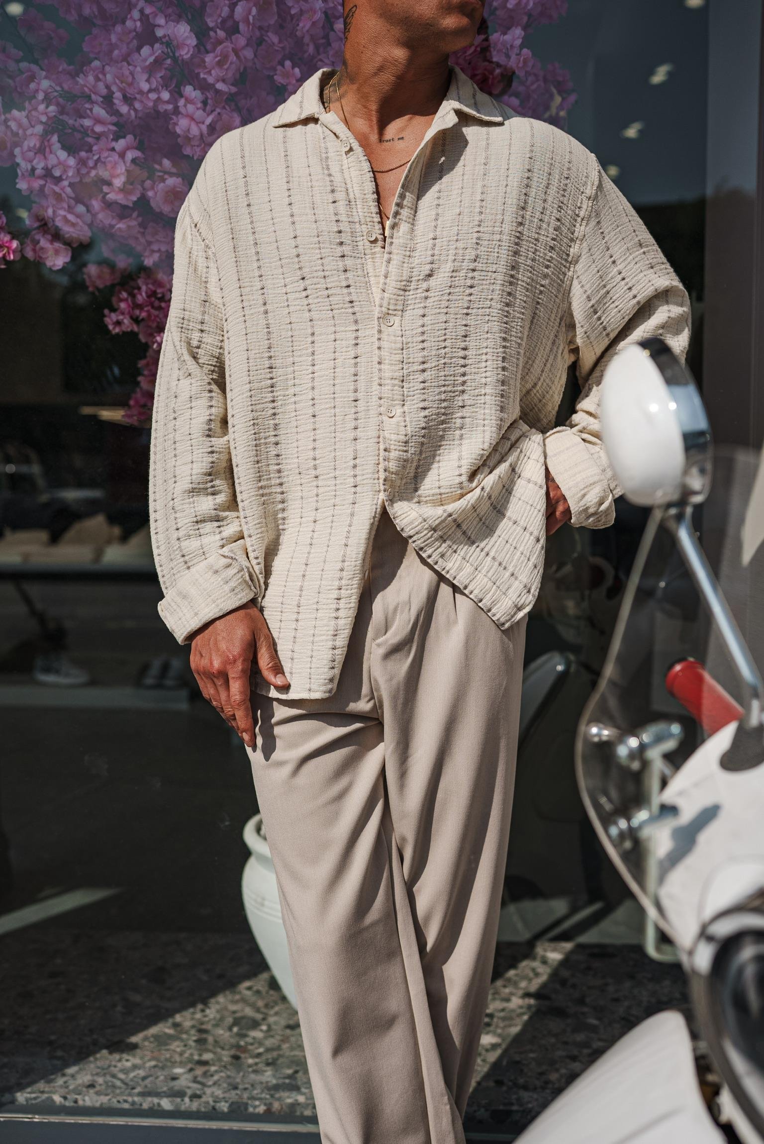 Erkek Oversize Pamuklu Yumuşak Dokulu Çizgili Gömlek Gri Bej