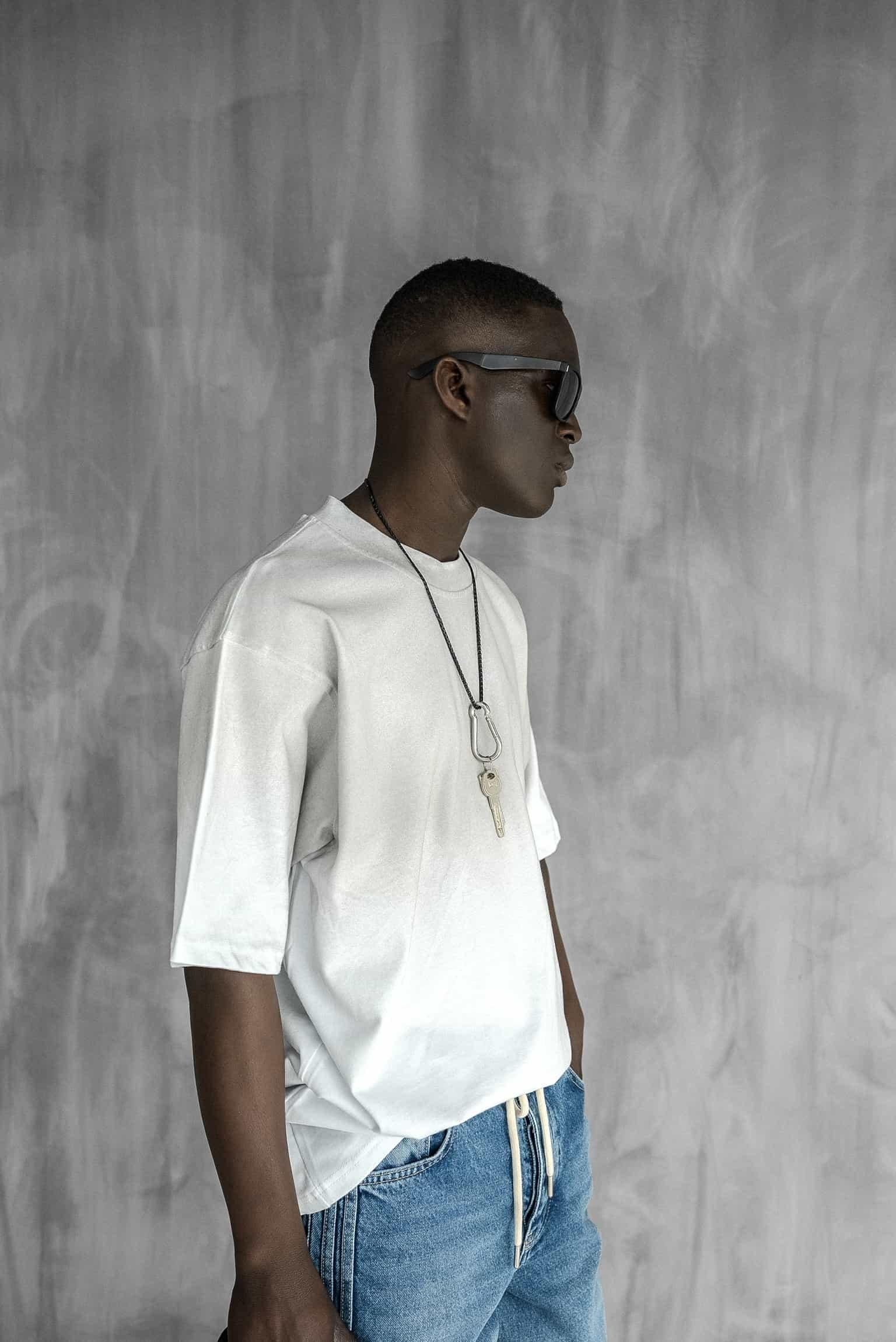 Erkek Oversize Renk Geçişli T-Shirt Beyaz