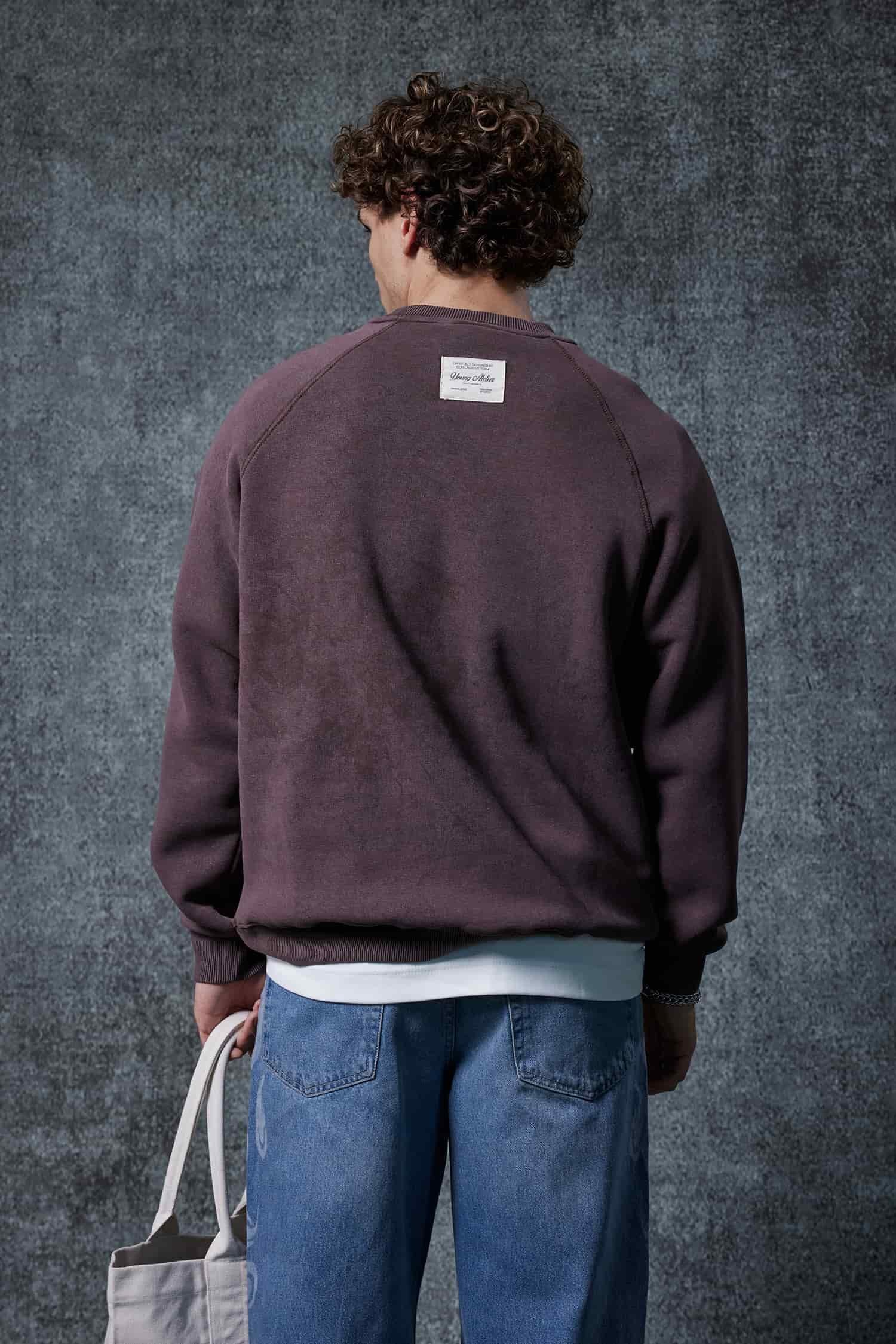 Erkek Oversize Yazı Baskılı Sweatshirt Kahverengi