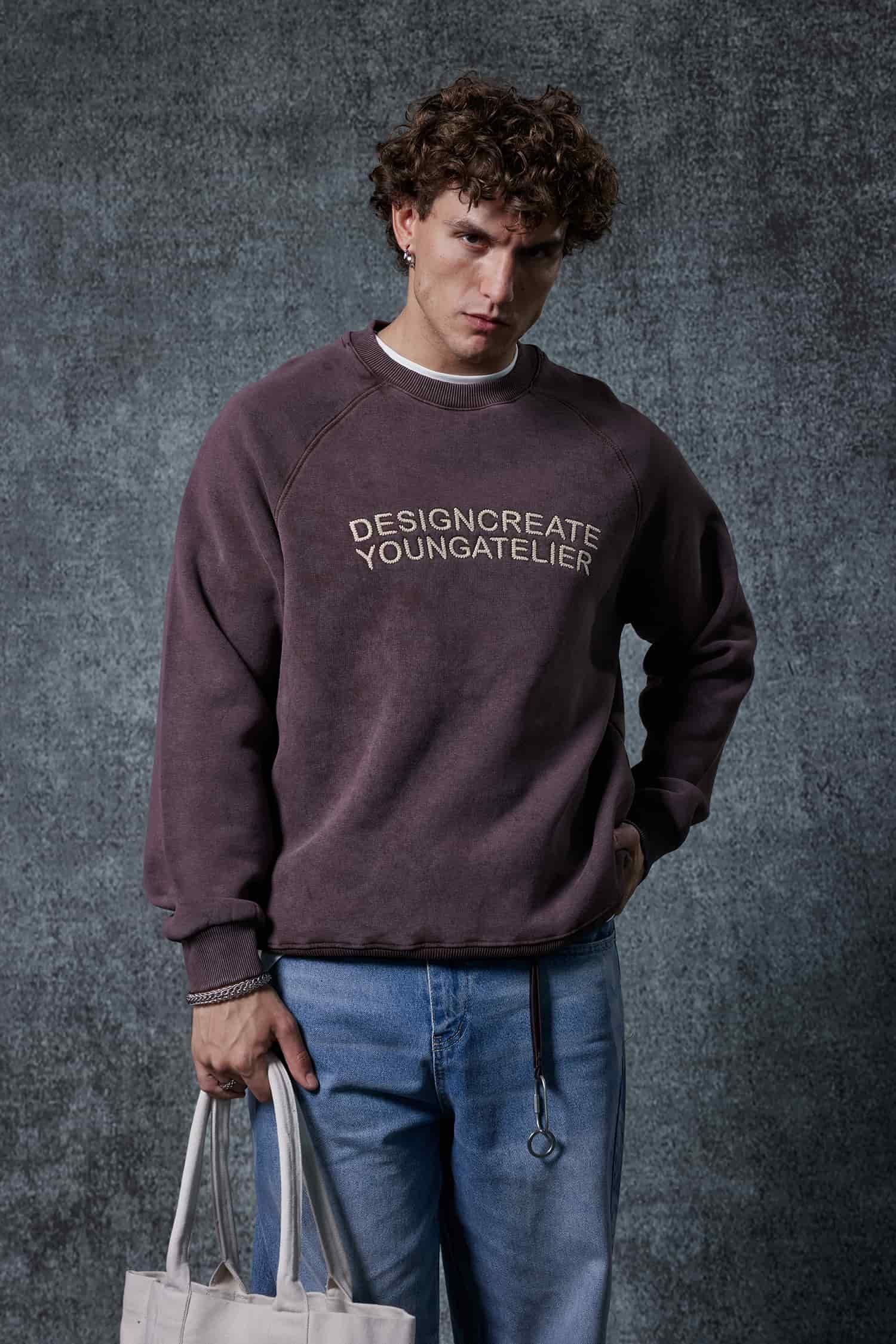 Erkek Oversize Yazı Baskılı Sweatshirt Kahverengi