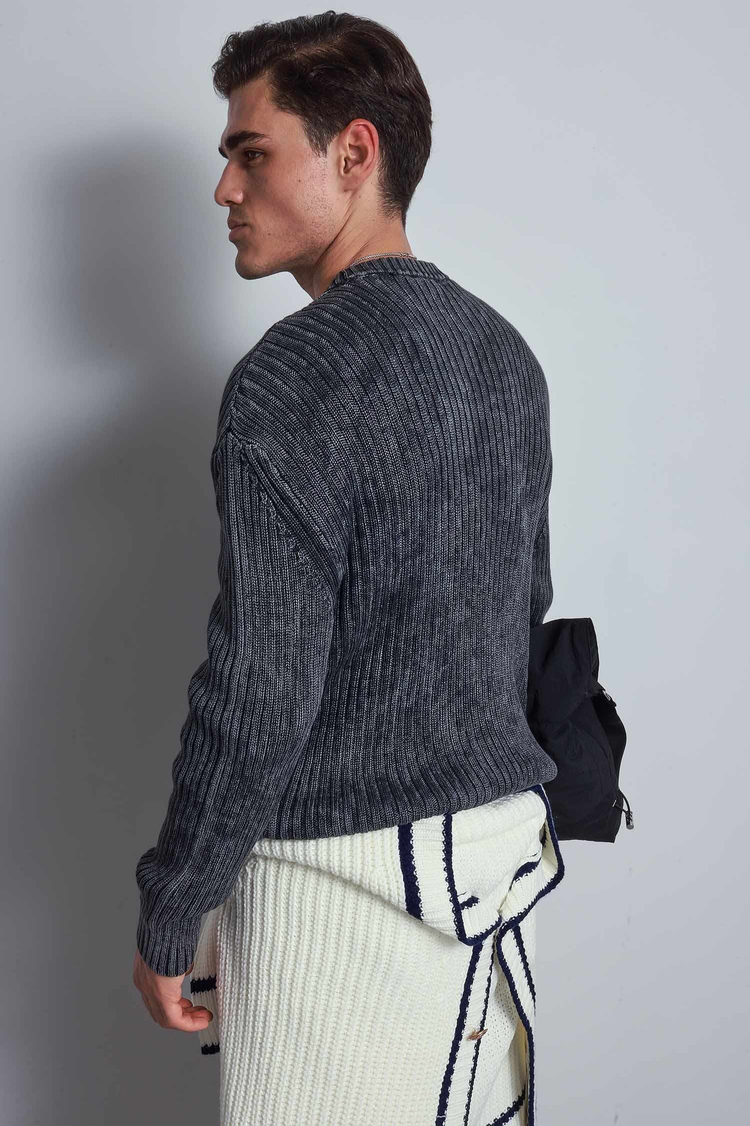 Erkek Oversize Yıkamalı Efektli Basic Kazak Siyah