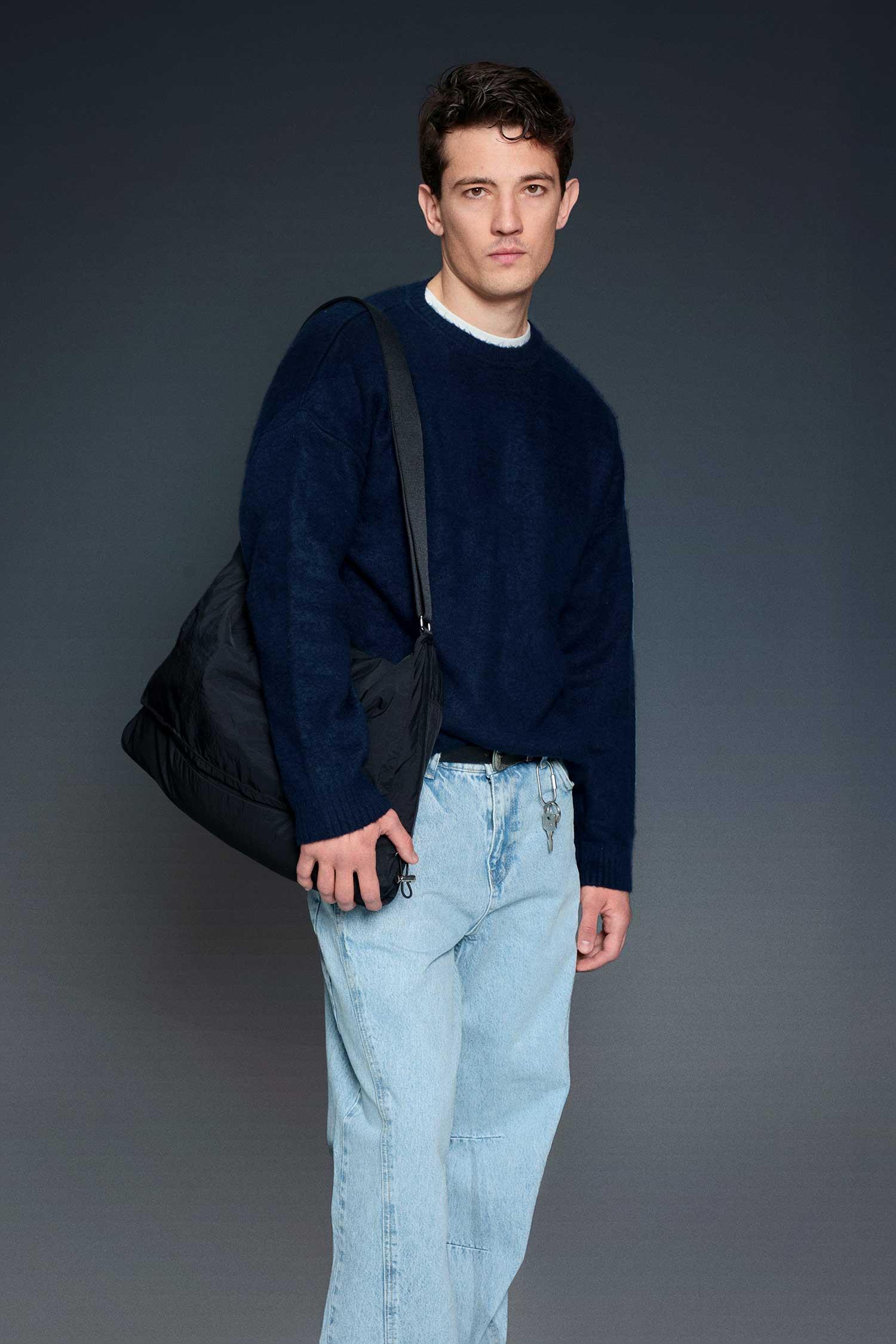 Erkek Oversize Yumuşak Dokulu Kazak Lacivert