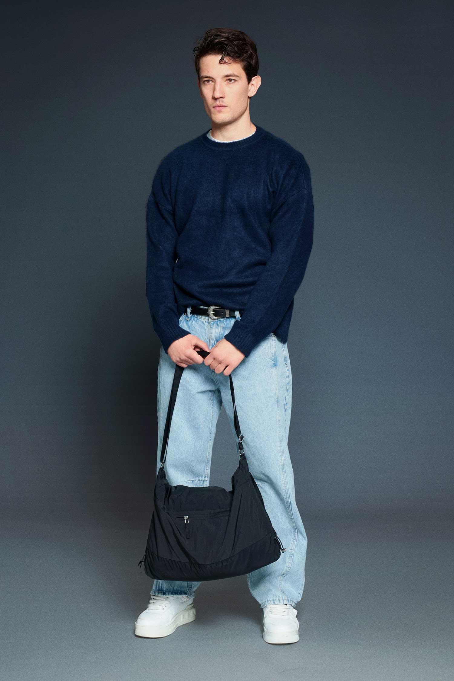 Erkek Oversize Yumuşak Dokulu Kazak Lacivert