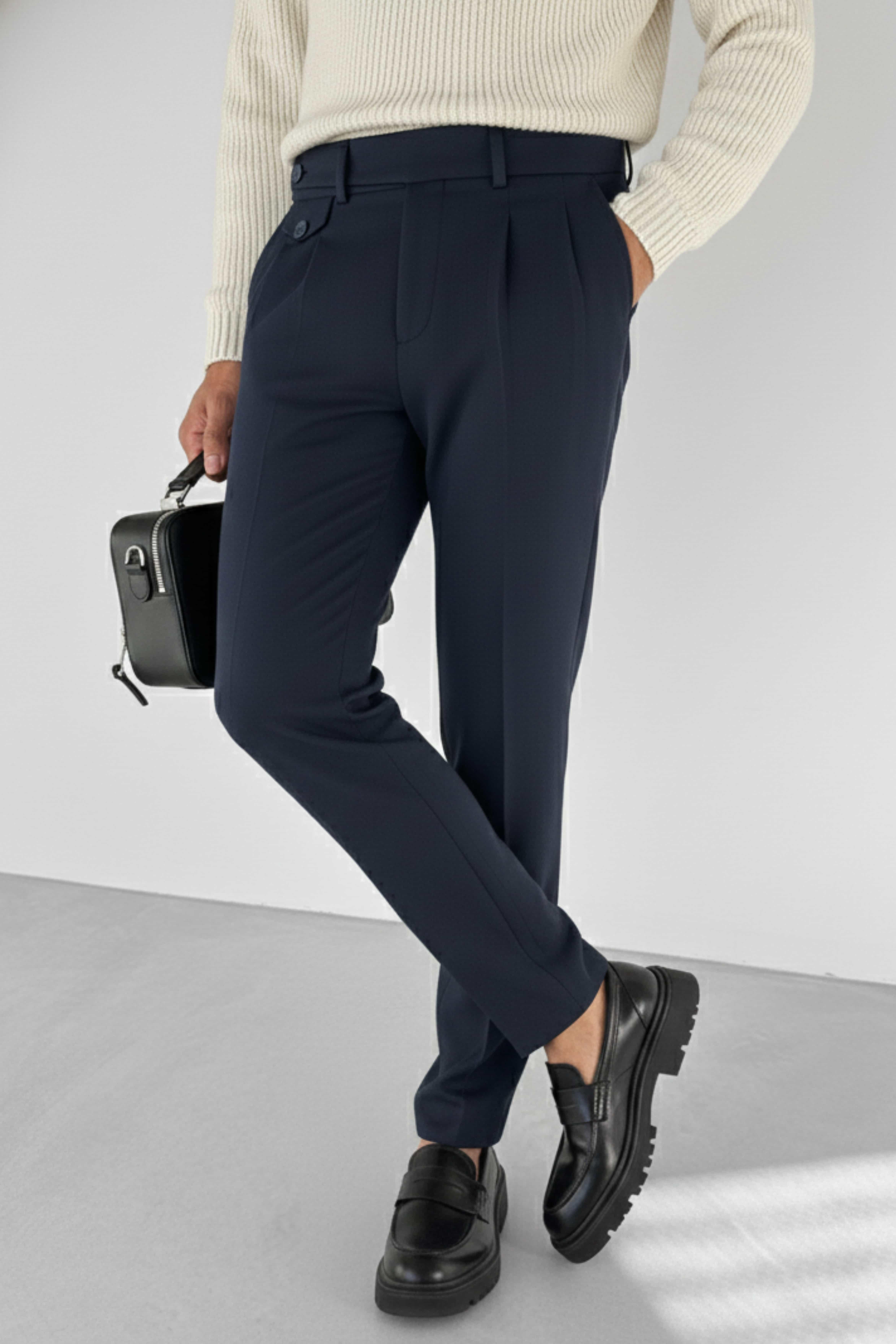 Erkek Pileli Kumaş Pantolon Lacivert