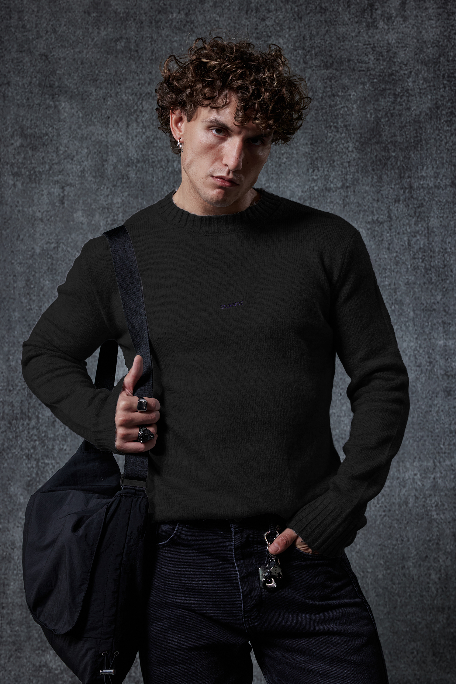 Erkek Regular Fit Bisiklet Yaka Kazak Siyah