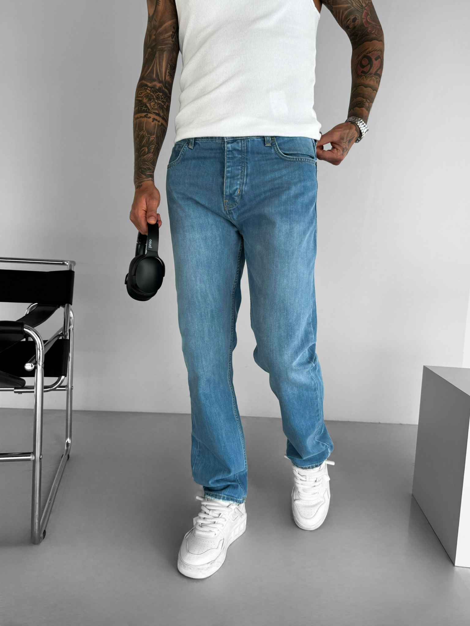 Erkek Regular Fit Kesim Eskitmeli Jean Pantolon Mavi