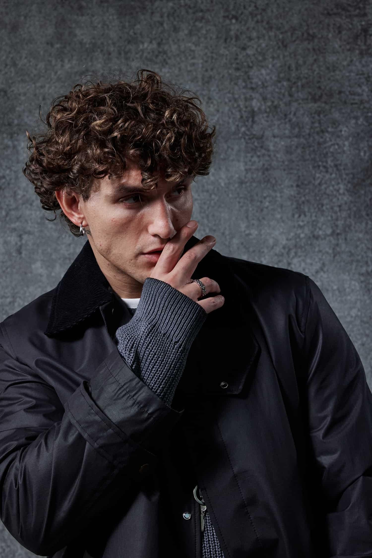 Erkek Relax Fit Kadife Yaka Detaylı Uzun Trençkot Siyah