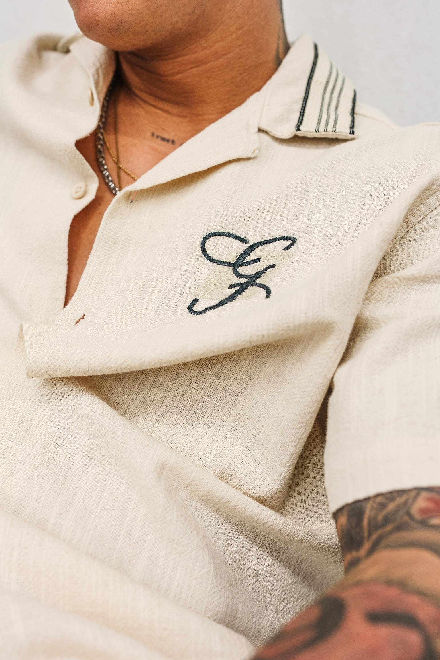 Erkek Relax Fit Keten Görünümlü Nakışlı Gömlek Bej