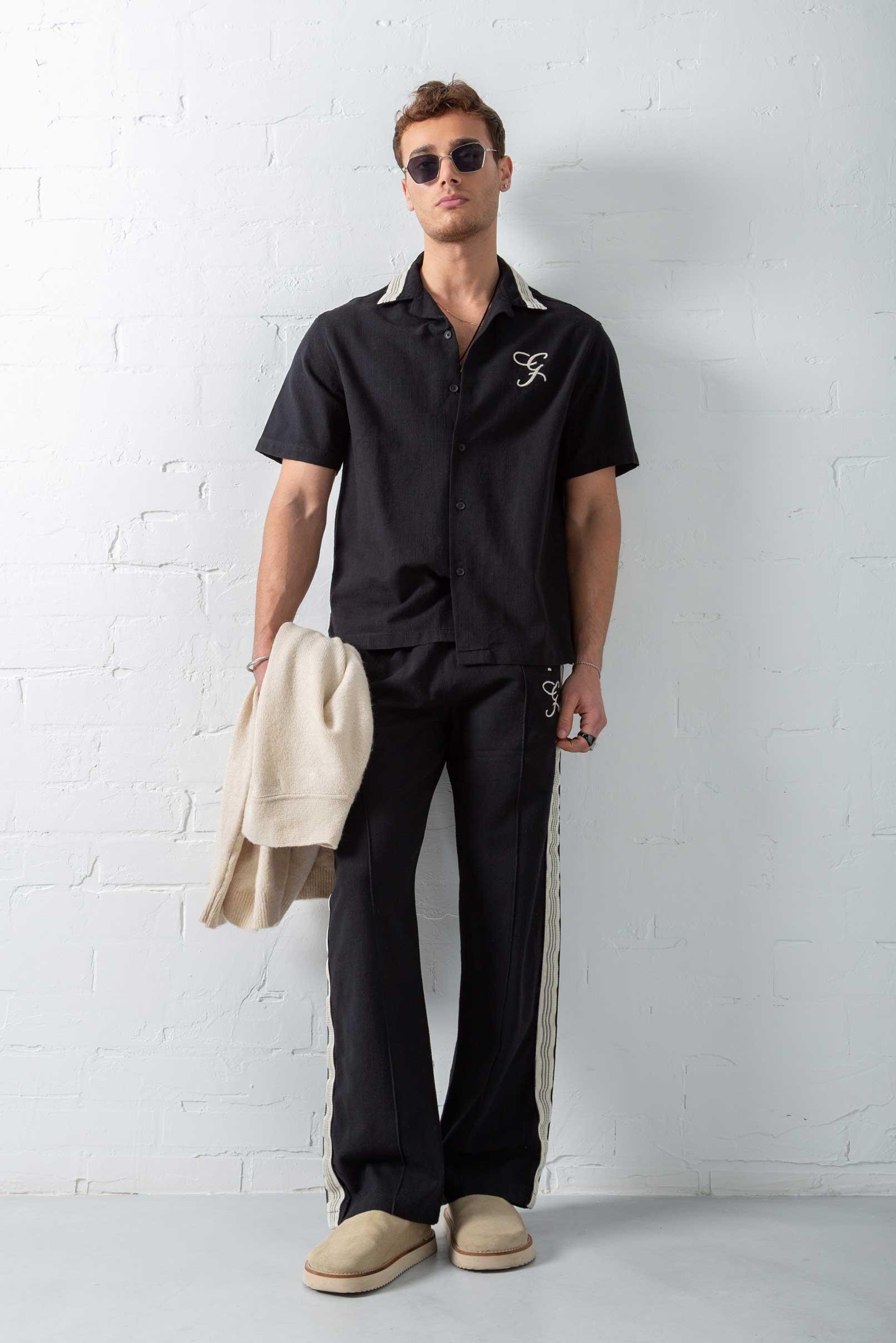 Erkek Relax Fit Keten Görünümlü Nakışlı Gömlek Siyah