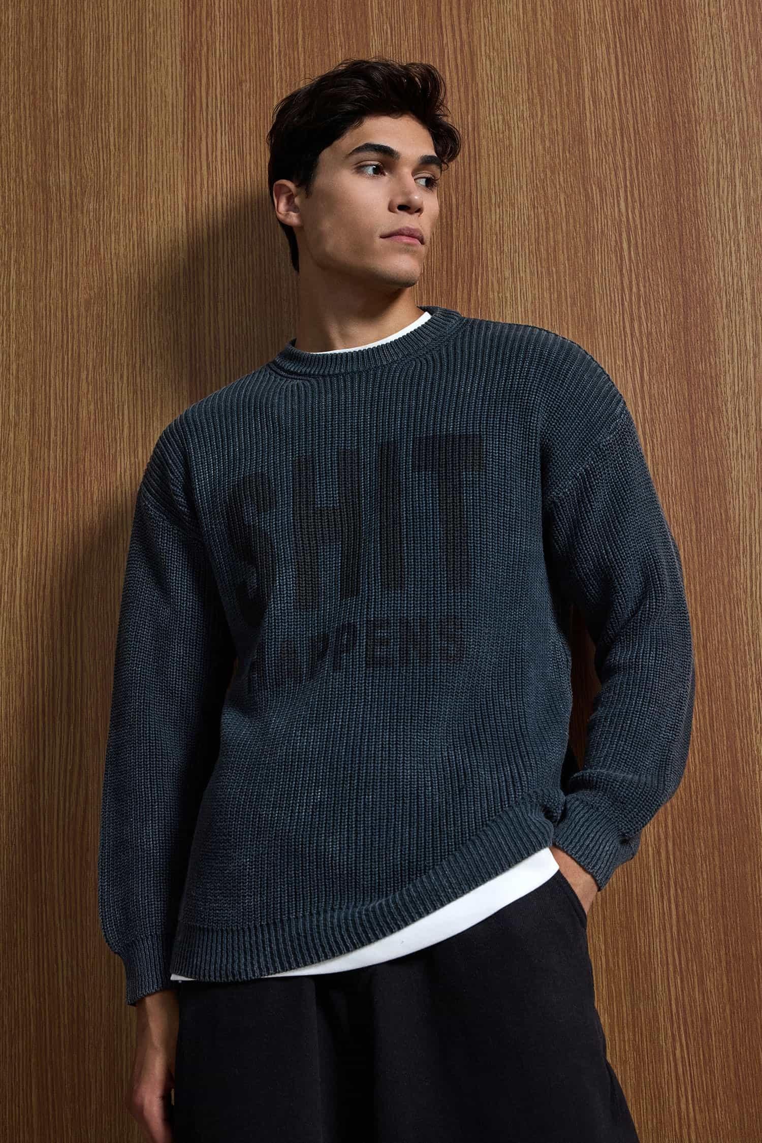 Erkek Relaxed Fit Yıkamalı Örme Kazak %100 Pamuk Siyah