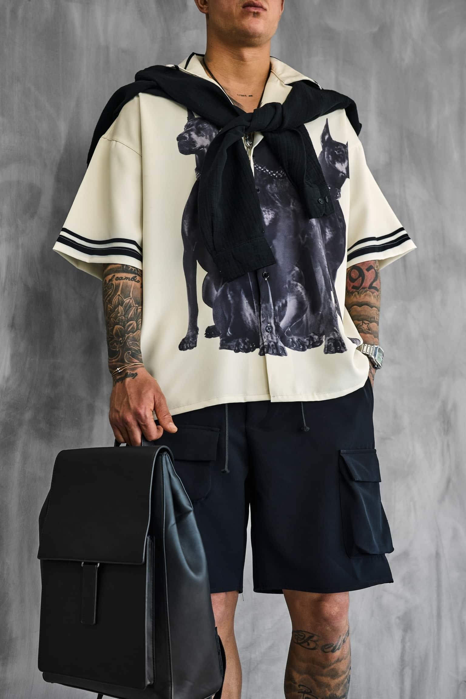 Erkek Süper Oversize Doberman Desenli Kısa Kollu Gömlek Krem