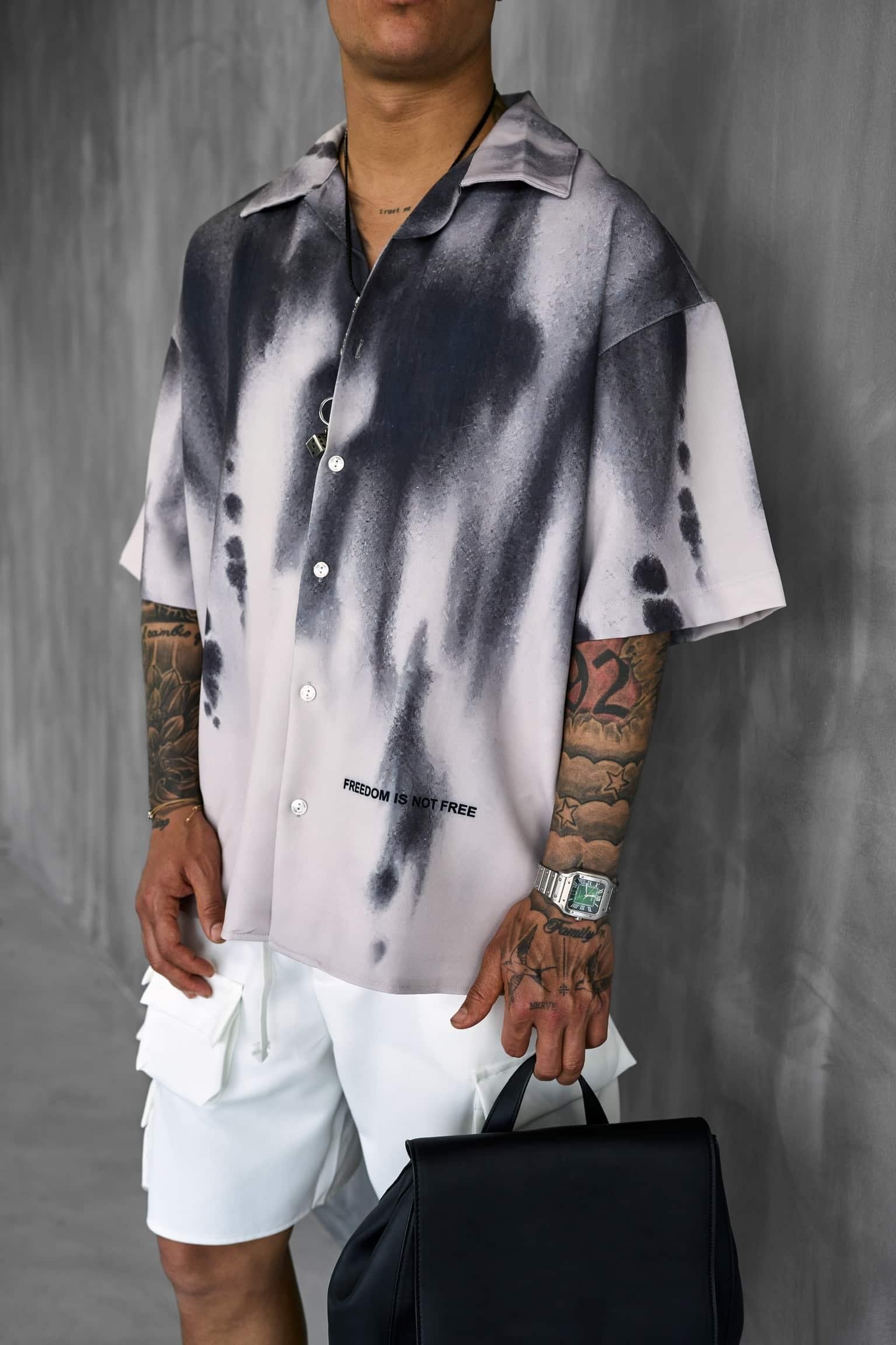 Erkek Süper Oversize Kısa Kollu Desenli Gömlek Siyah