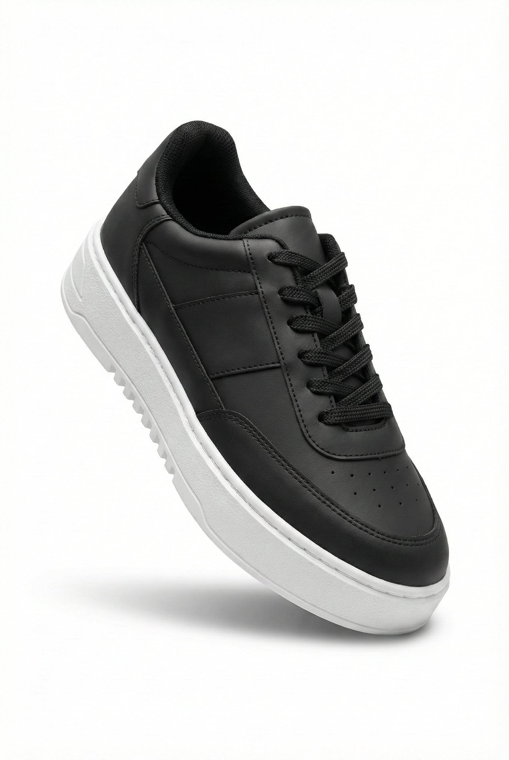 Erkek Yüksek Tabanlı Bağcıklı Spor Ayakkabı Siyah