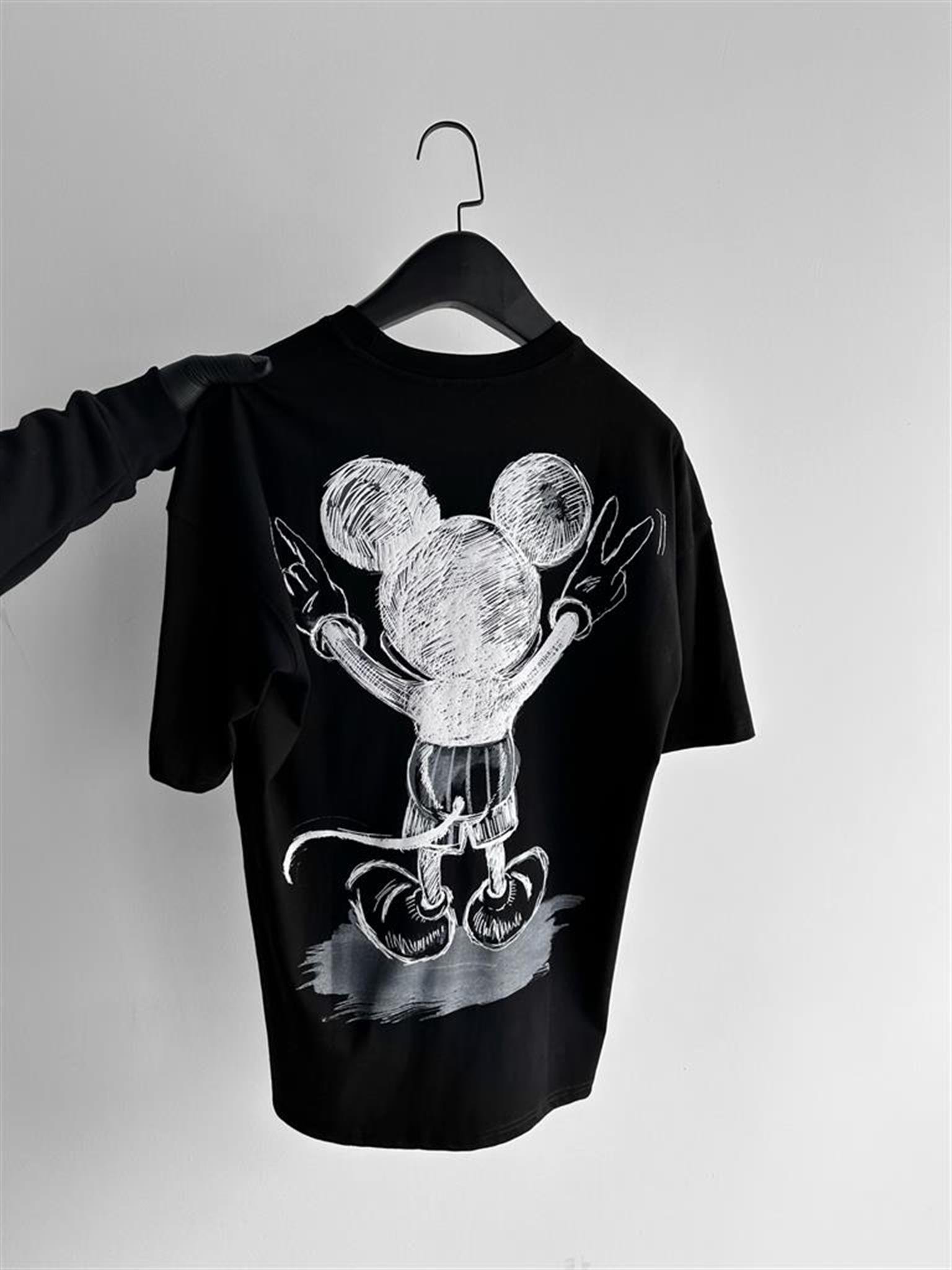 mickey-mouse-baskılı-oversize-t-shirt-siyah