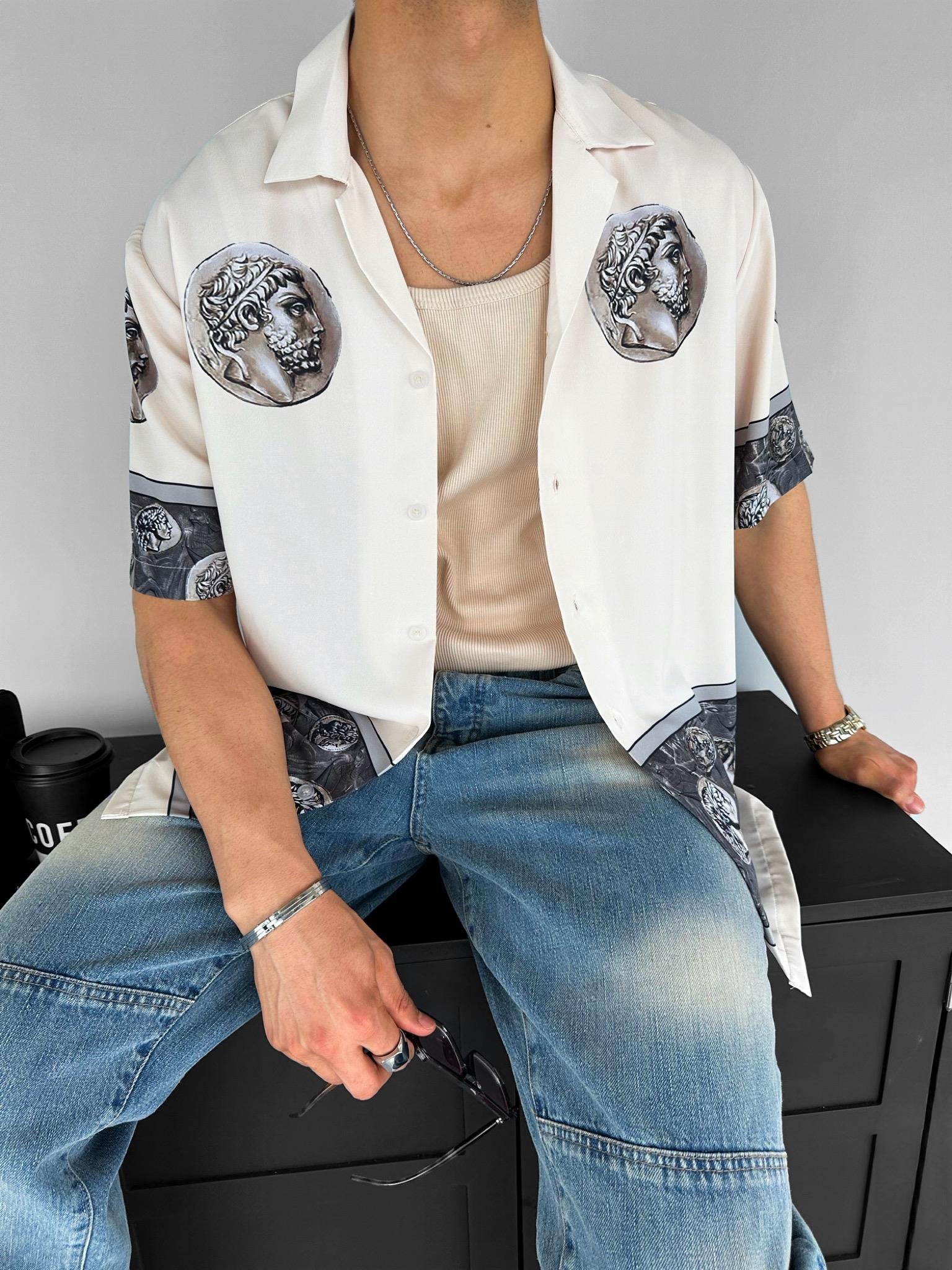 Oversize Baskılı Gömlek Bej