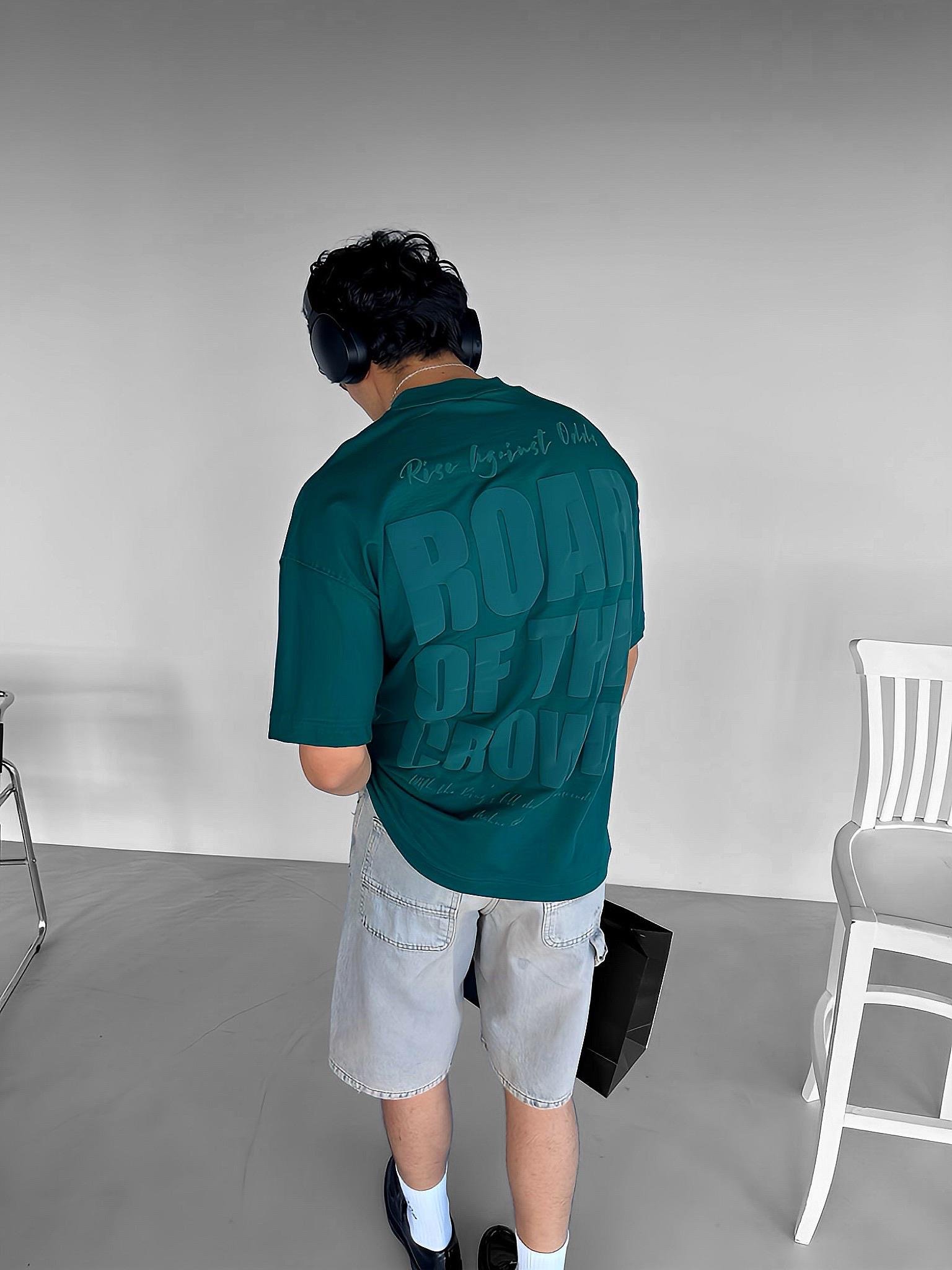 Oversize Bisiklet Yaka 'Crowd' Baskılı T-Shirt Yeşil