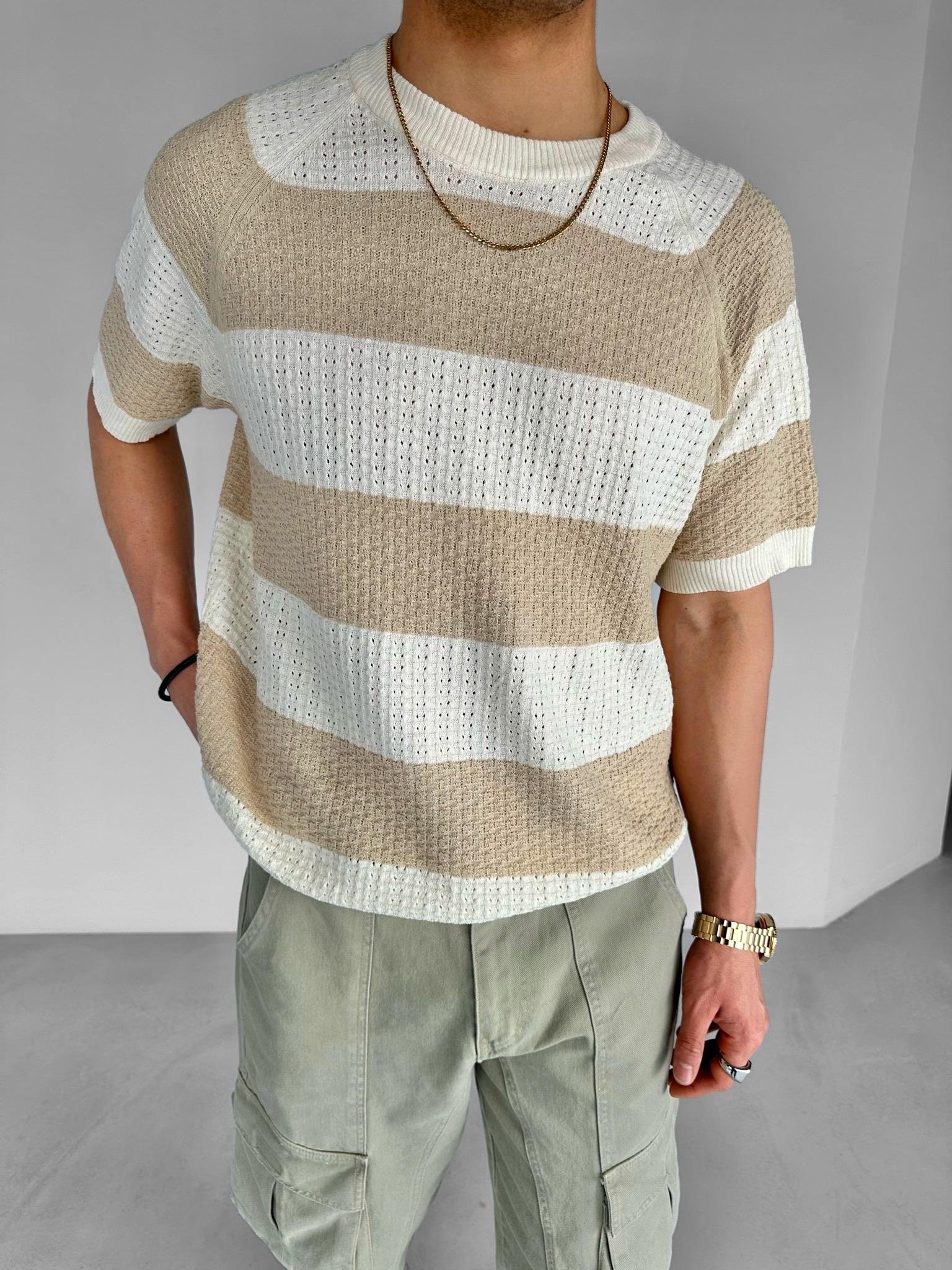 Oversize Çizgi Desenli Örme Triko T-Shirt Bej