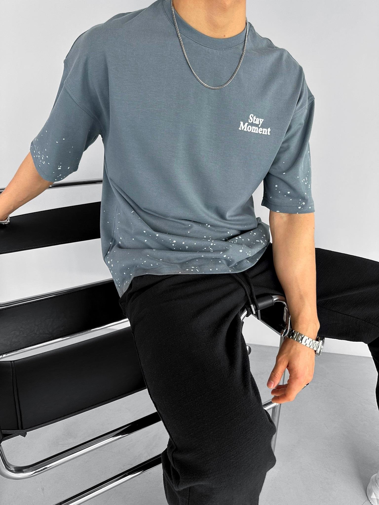 Oversize Dokulu Baskılı %100 Pamuk T-Shirt Gri