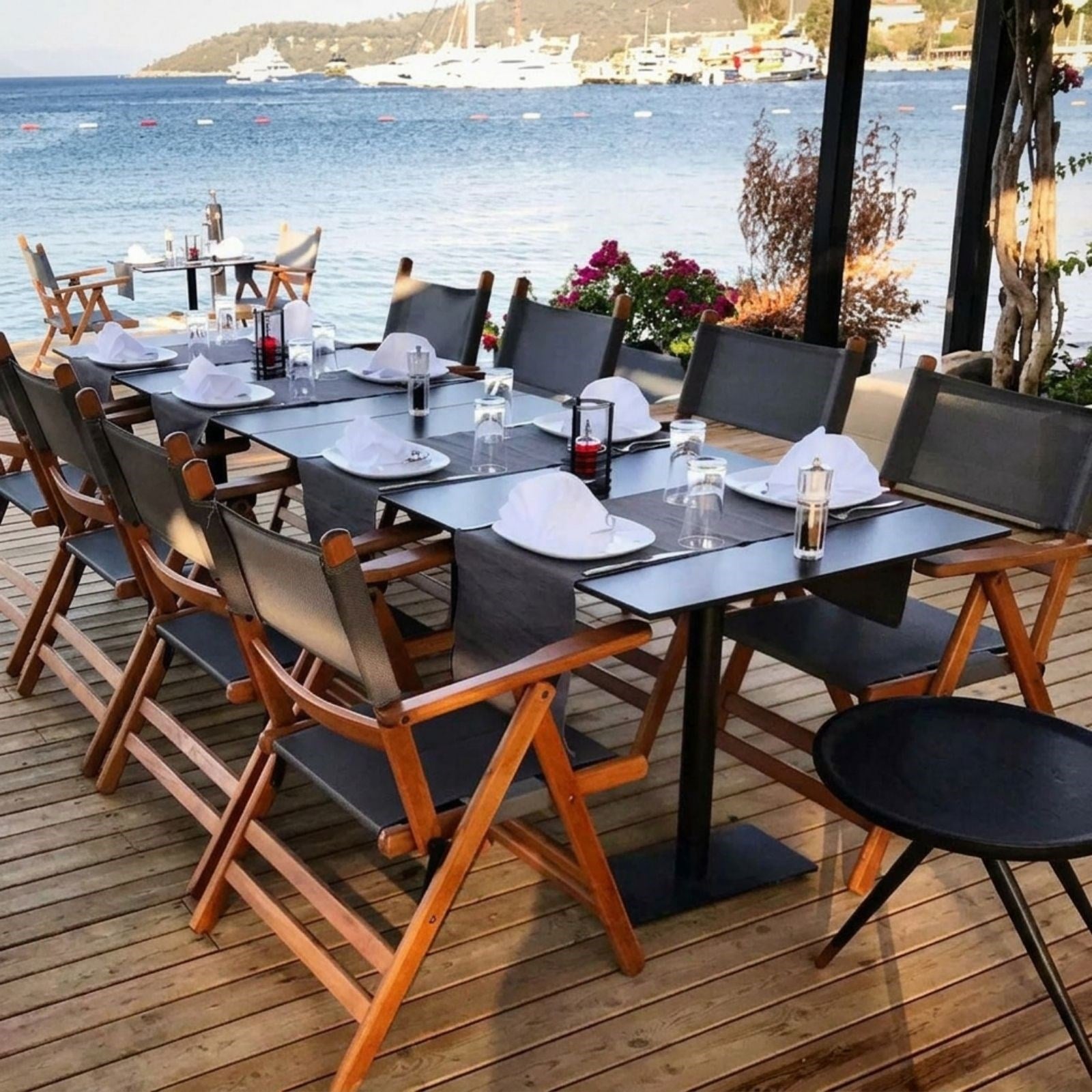 Marmaris Katlanır Ahşap Bahçe Balkon Sandalyesi -Kolçaklı, PVC Kumaşlı