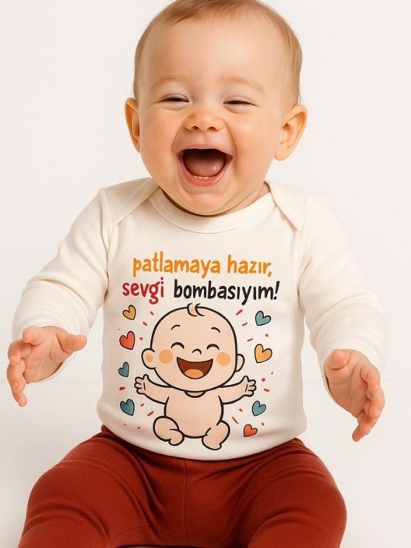 Bebek Patlamaya Hazır Sevgi Bombasıyım Yazılı Uzun Kol Body