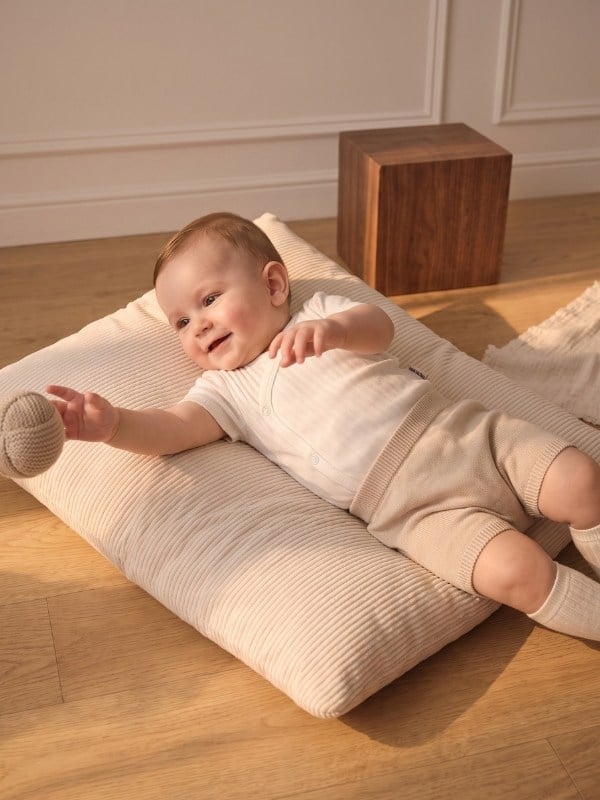 Bebek Yarım Kollu Kruvaze Çıtçıtlı Body