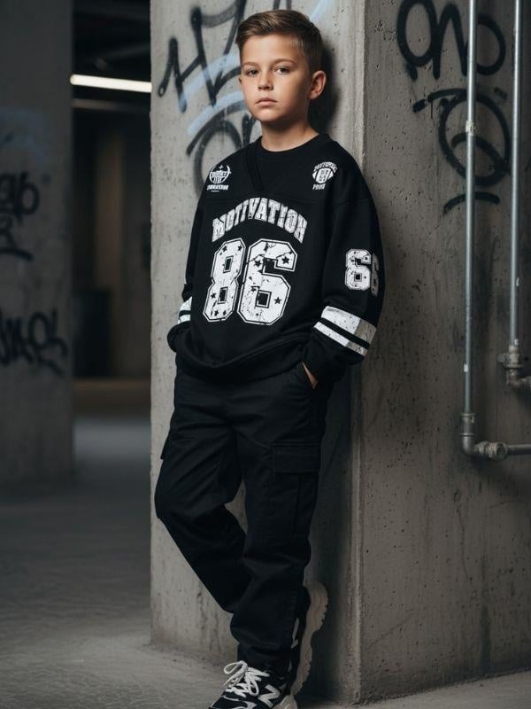 Çocuk V Yaka Baskılı Oversize Tasarım Sweatshirt