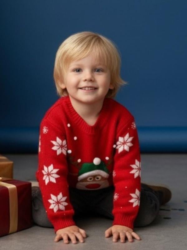 Çocuk Yılbaşı Temalı Geyikli Kırmızı Kazak