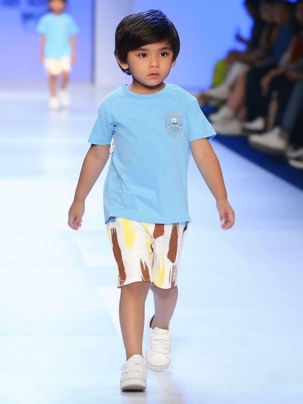 Erkek Bebek Desenli Şortlu Takım