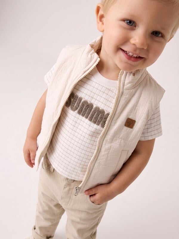 Erkek Bebek T-shirt Pantolon Yelekli Üçlü Tasarım Takım