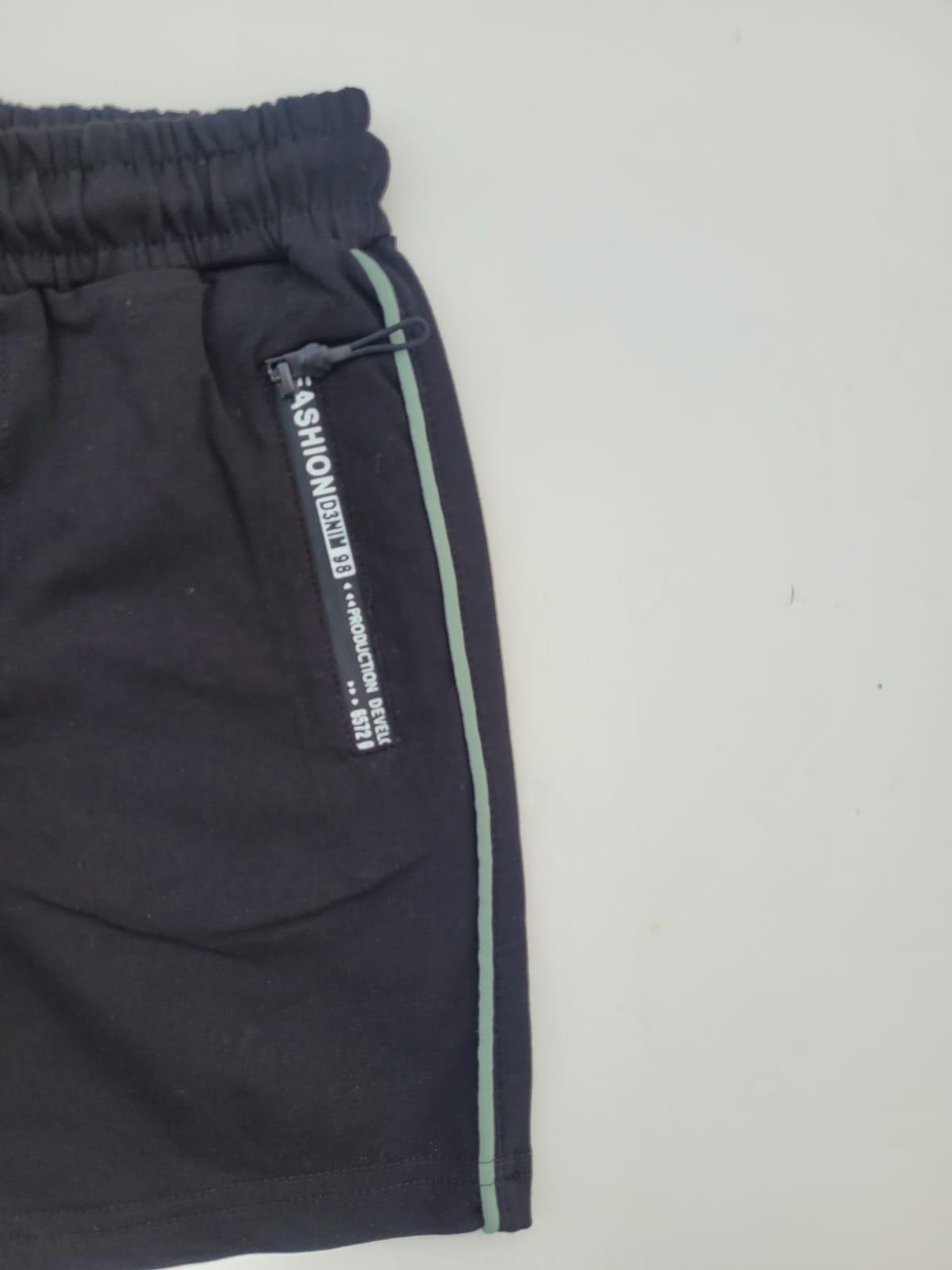 Erkek Çocuk Fashion Yazılı Fermuar Detaylı Şort