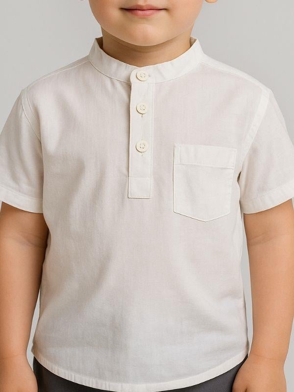 Erkek Çocuk Hakim Yaka Kısa Kol Gömlek