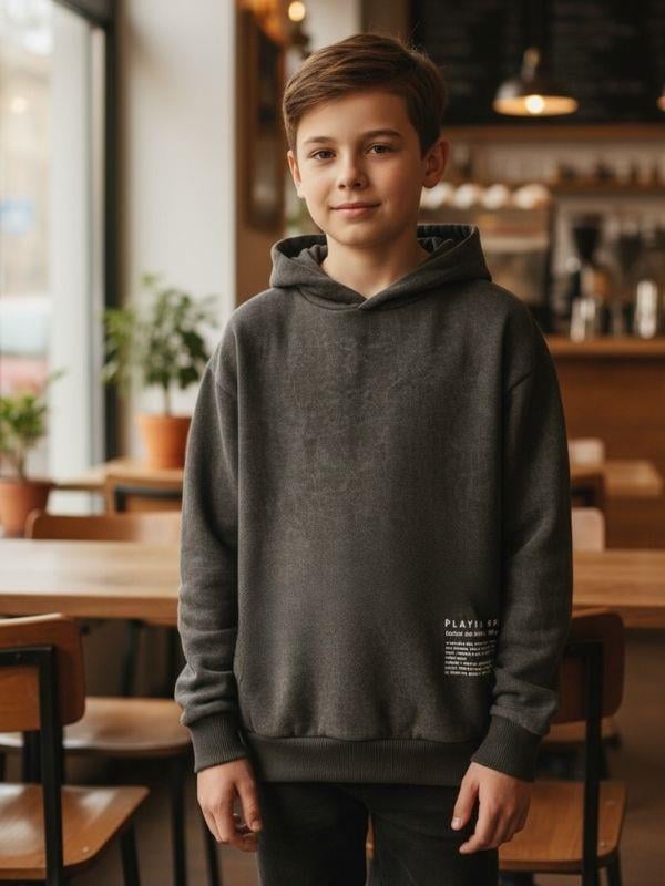 Erkek Çocuk Kapüşonlu Batik Desenli Sweatshirt