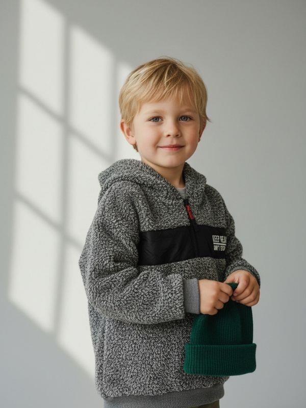 Erkek Çocuk Kapüşonlu Yarım Fermuarlı Tasarım Peluş Sweat