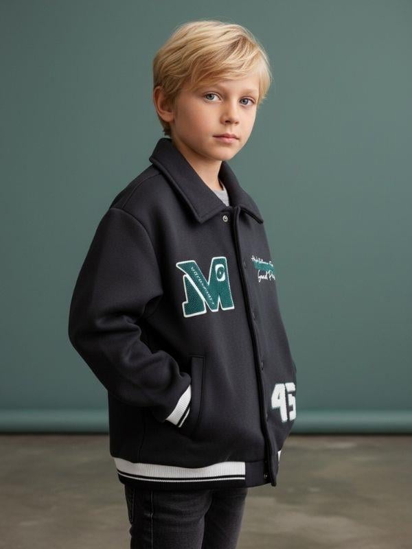 Erkek Çocuk M Nakışlı Kolej Hırka