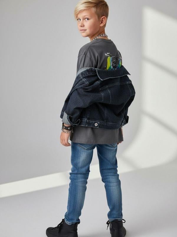 Erkek Çocuk Pamuklu Sırt Baskılı Kısa Kollu Tasarım T-shirt