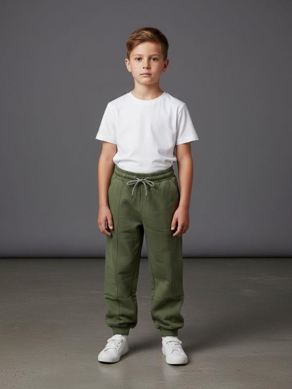 Erkek Çocuk Pamuklu Yumuşak Dokulu Beli Paçası Lastikli Eşofman Altı