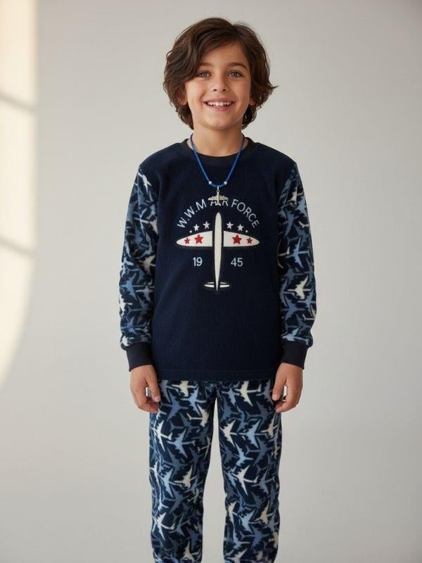 Erkek Çocuk Uçak Polar Desenli Pijama Takımı