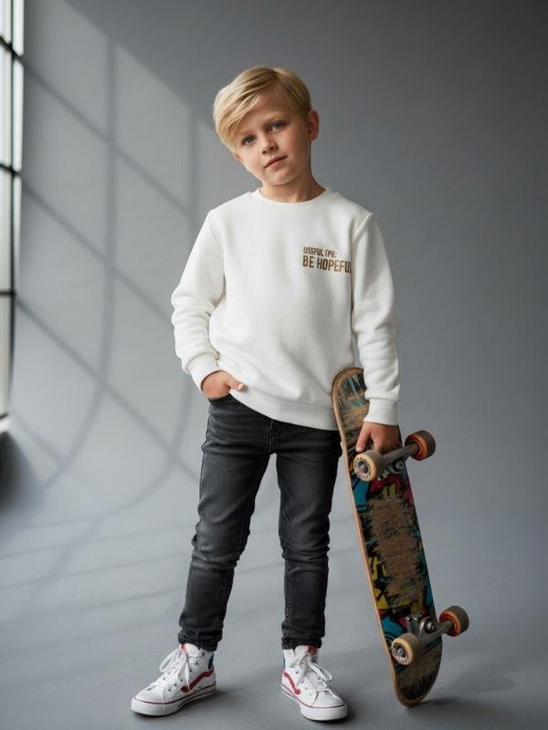 Erkek Çocuk Yazı Detaylı Triko Kazak