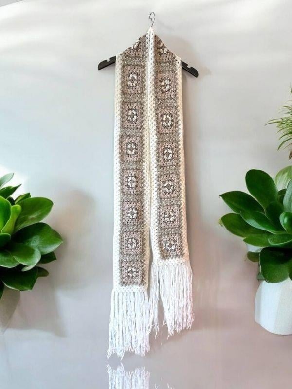 Handmade Yumuşak Dokulu Simli Atkı