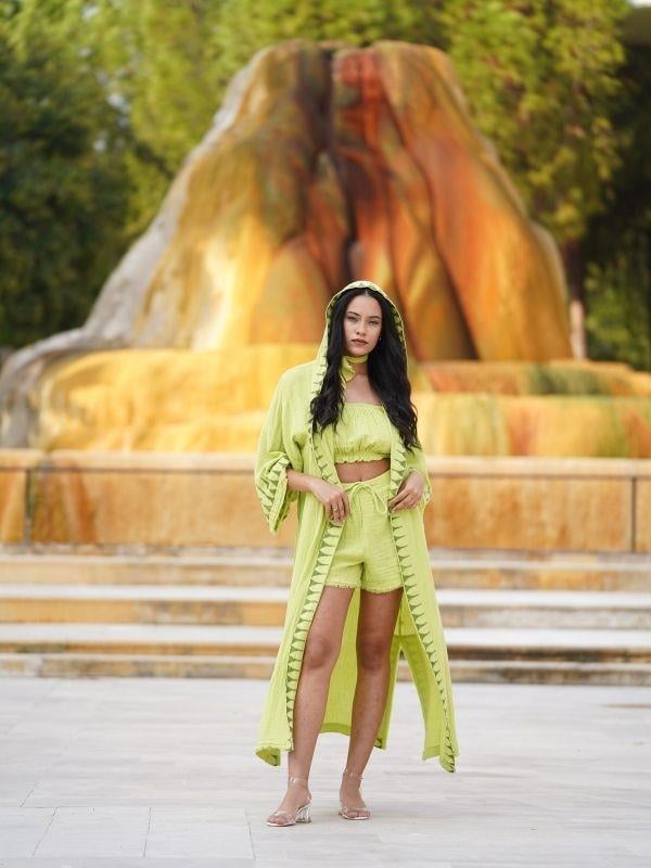 Kadın Müslin Kumaş Uzun Kollu Kapüşonlu Tasarım Desenli Kimono