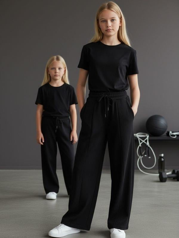 Kız Çocuk 3 İplik Nervürlü Tasarım Eşofman Alt