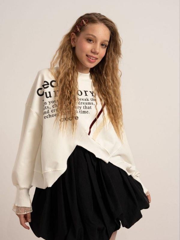 Kız Çocuk Asimetrik Kesim Güpür Detaylı Oversize Tasarım Sweatshirt