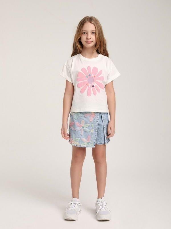 Kız Çocuk Çiçek İşlemeli Tasarım Şort Etek