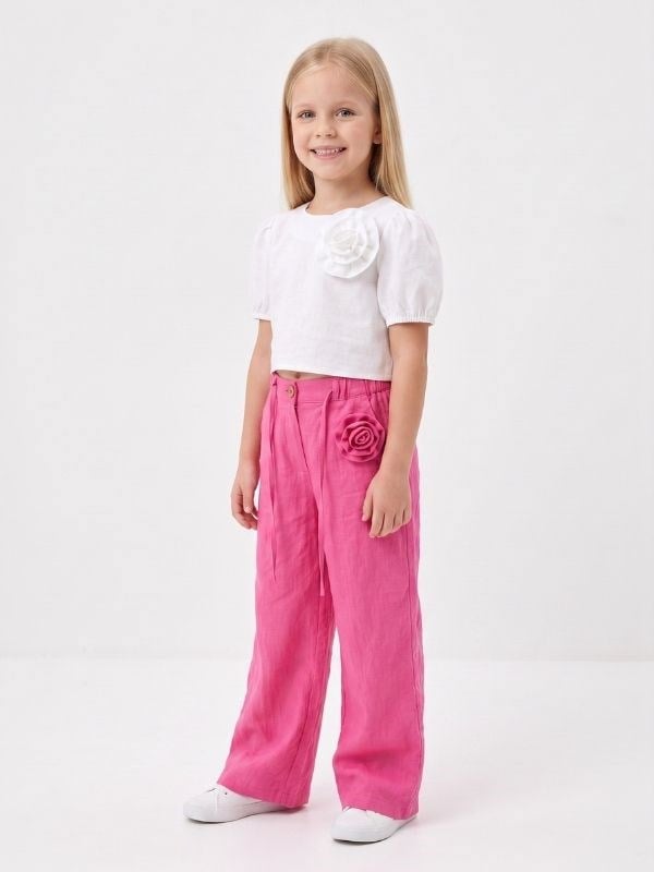 Kız Çocuk Gül Detaylı Müslin Kumaş Crop Bluz